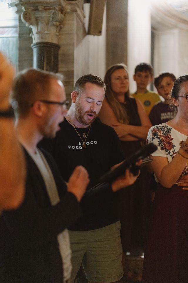 Grant cantoring at St. Cecilia in Trastevere, Rome